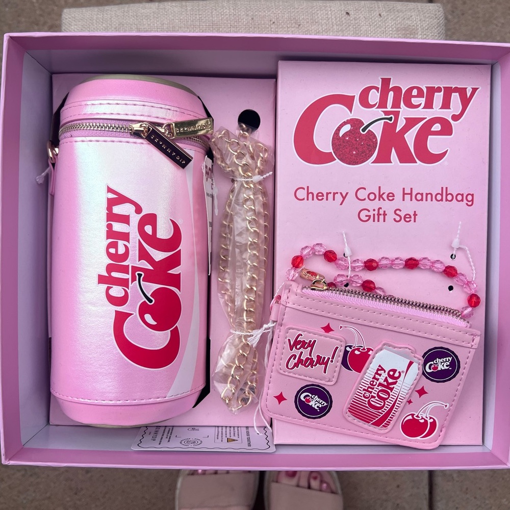 Cherry Coke Handbag Gift Set